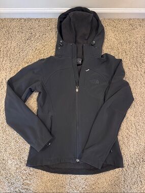 The North Face Women's Black Hooded Softshell Utility Jacket